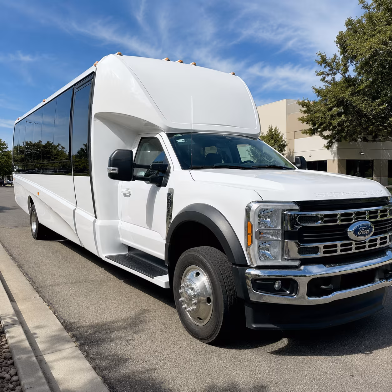 employee shuttle buses for newport beach and irvine business parks