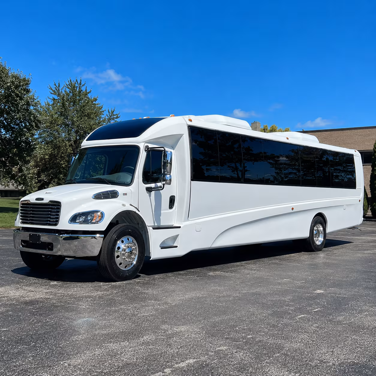 newport beach 20 passenger minibus