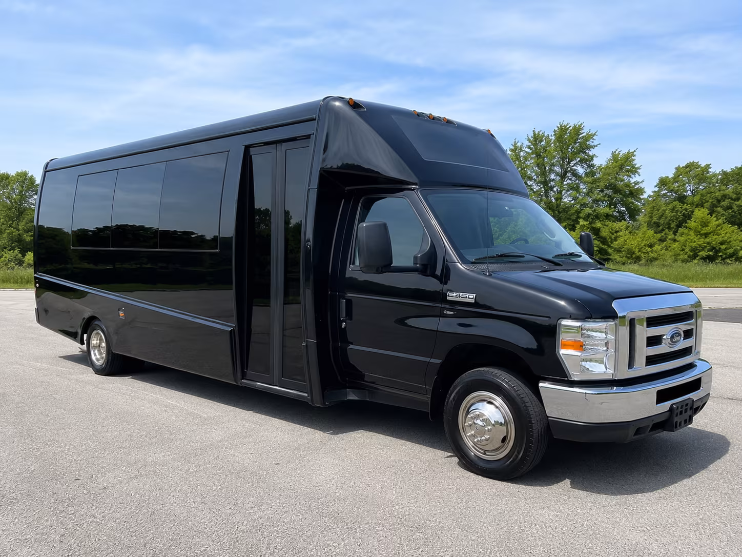 newport beach airport transportation onboard seating